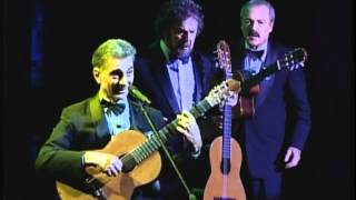 Les Luthiers  Amor a Primera Vista  Bossa Libidinossa  Los Premios Mastropiero [upl. by Llenyar372]