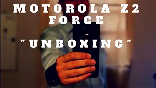 Motorola Z2 Force Unboxing y breve revisado en español [upl. by Amanda274]