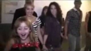 Noah Cyrus singing amp dancing to Smack That  Akon [upl. by Donnelly132]