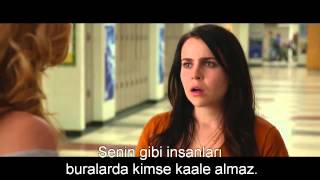 THE DUFF Fragmanı  Altyazılı [upl. by Inafetse]