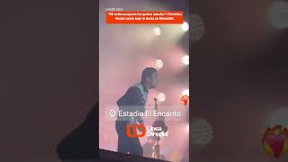 Christian Nodal canta bajo la lluvia en Mazatlán en compañía de su esposa Ángela Aguilar [upl. by Ganny]