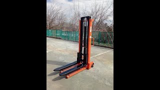 LIFTEX 2030M mechanical stacker 1745 [upl. by Anerys141]