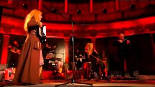 Loreena McKennitt  The Mummers Dancelive [upl. by Scheck]