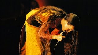 Alanis Morissette Live Tour  Santiago Chile Full Concert 1999 [upl. by Troy207]