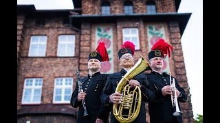 Emerytowany górnik z synami Grzegorzem i Piotrem grają w orkiestrze górniczej KWK Katowice [upl. by Olmstead]