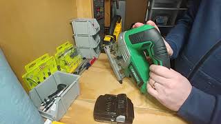 Hitachi CJ18DGL 18V Cordless Jig Saw Review How does it compare to the Black and Yellow [upl. by Devaney251]