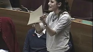 Mireia Mollà expulsada de Les Corts per Font de Mora per al·ludir el cas Brugal [upl. by Attenna266]