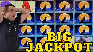 Powerful JACKPOT On High Limit Wolf Run Slot Machine [upl. by Onyx]