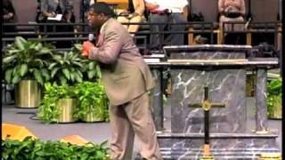 Delatorro LIVE at New Birth MB Church with Bishop Eddie Long [upl. by Shanahan]