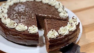 GÂTEAU DANETTE AU CHOCOLAT 🍫 Super moelleux et fondant 🤤 Deli Cuisine [upl. by Naamana157]