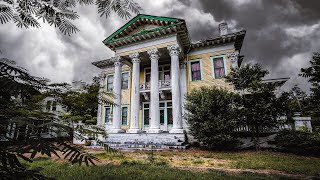 EXPLORING A 200 Year Old ABANDONED Mansion [upl. by Evelc]