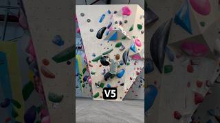 Bouldering Black V5 with flagging dyno matching bouldering climbing rockclimbing climb [upl. by Michaele885]