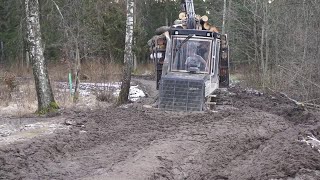 Logging with Logset 6F difficult road mud big load [upl. by Coopersmith]