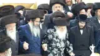 The Late Satmar Grand Rabbi Moshe Teitelbaum Zquotl 1 [upl. by Asyl]