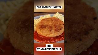 ACHTUNG KULT  DDR Jägerschnitzel mit TOMATENSPIRELLI ddr schnitzel shorts [upl. by Adnama]