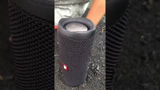 Rubber bass test on JBL flip 5 [upl. by Fabrianna]