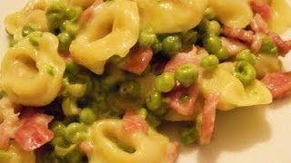 Ricetta Veloce Tortellini PannaProsciutto e Piselli [upl. by Lenz650]