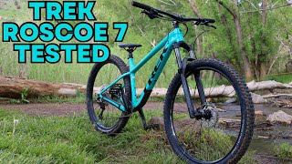 Best Beginner Mountain Bike For Any Rider  Trek Roscoe 7 [upl. by Ahsini]