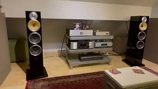 BampW cm 9  Audio Analogue Fortissimo  Linn Akurate DSM Which song do you prefer [upl. by Nitreb552]