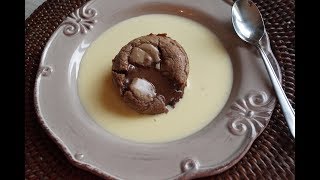 Fondant au chocolat au lait au coeur coulant [upl. by Iaht207]