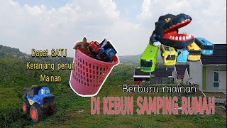 SATU KERANJANG PENUHH Berburu mainan di kebun samping rumah [upl. by Aseret]