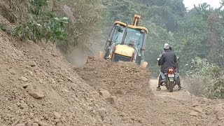 New JCB ecoXcellence BackhoeClearing Landslide Dusty Soil [upl. by Luciana169]