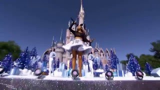 Ariana Grande  FOCUS LIVE at the DISNEY PARADE 2015 HD [upl. by Frankhouse]