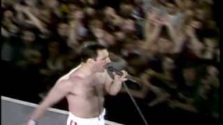 Queen  We Are The Champions HQ Live At Wembley 86 [upl. by Hobard33]