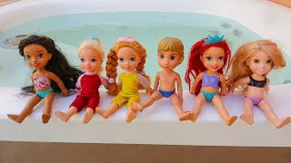 Elsa and Anna toddlers pool party and challenges [upl. by Louth]