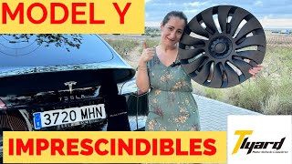 TESLA MODEL Y IMPRESCINCIBLES TAPACUBOS PRECIOSOS Y ALFOMBRAS DE TLYARD [upl. by Derrej456]