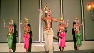 Cambodian Dance Dance of the Apsara Divinities [upl. by Ahsert]