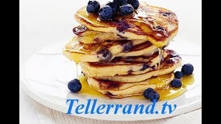 let´s make  Pancakes english Recipe  Tellerrand TV QUICKIES [upl. by Epolulot]