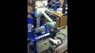 Universal Robots  MAKING SHOES [upl. by Hiram]