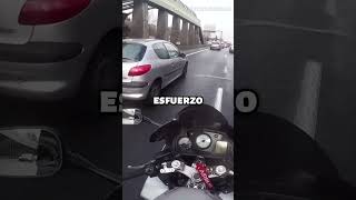 Motociclista Se Transforma En Héroe En Una Emergencia [upl. by Sreip]