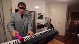 When Mama Isnt Home Part 2 original oven kid Darude Sandstorm [upl. by Laurianne]