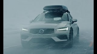 Volvo V60 Cross Country 2020 [upl. by Lardner]