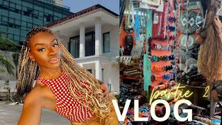 VLOG LIBREVILLE partie 2 Mes découvertes 👀 Restaurants Musées DONZER et plus [upl. by Halda]