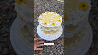 Believe in yourself 🥰🎂lambeth lambethcake birthdaycake birthday cakedecorating sunflower [upl. by Mike]