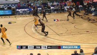 Highlights Nick Zeisloft 21 points vs the Skyforce 11202016 [upl. by Beichner]