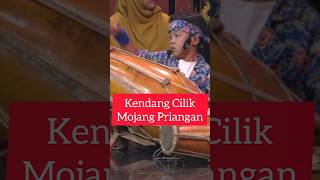 Mojang Priangan kendangcilik eljagad mojangpriangan kendangers kendangsunda cover tvrijabar [upl. by Nnor751]