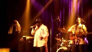 Barrington Levy  Too Experienced LIVE [upl. by Hterag]