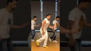 Tujhko Hui na khabar tiger Shroff dance performance2024 bollywood actor [upl. by Mosnar174]