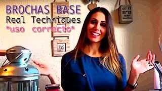 Brochas para base de maquillaje  Real Techniques  uso correcto [upl. by Ciryl24]