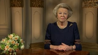 Toespraak Koningin aan de vooravond van haar abdicatie 2013 [upl. by Eniamzaj543]