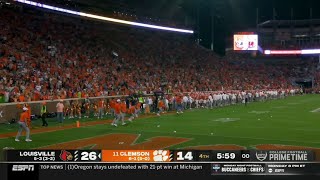 Clemson fans throw bottles on the field after onside kick call vs Louisville [upl. by Roseanne]