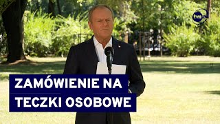 Premier Tusk o quotzamówieniu na teczkiquot złożonym przez byłego szefa komisji ds rosyjskich wpływów [upl. by Malin]