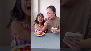 Mom pranks kid with candy 🤣👧🏻❤️👶🏻😱😭🌈🚀✅ [upl. by Domenech]