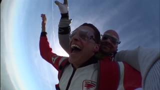 Tandemsprong Skydive Zeeland [upl. by Malsi]