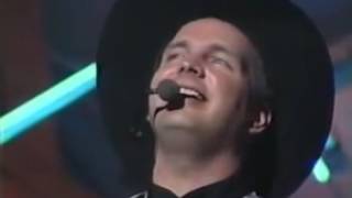 Garth Brooks The River Live 1992 [upl. by Wilow]