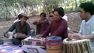 Pashto very nice maidani tappay 2014 gulnoor [upl. by Haleehs]